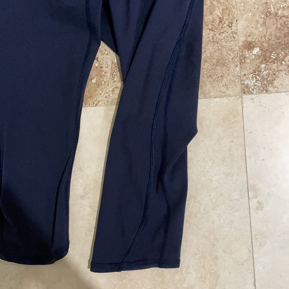 Lululemon size 4 dark blue crop leggings side mesh - Picture 3 of 5